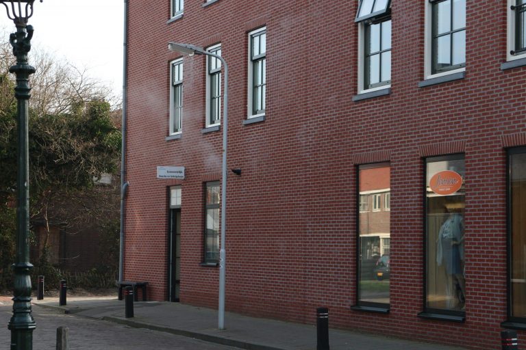 Toiletgebouw haven Lemmer