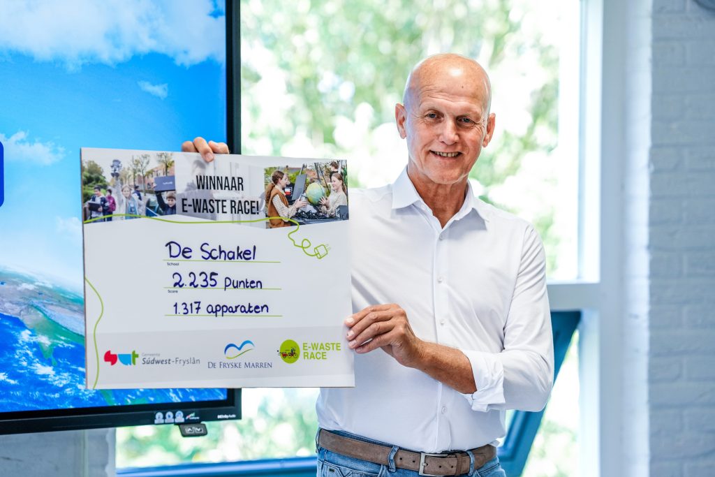 OBS De Schakel winnaar E-waste Race De Fryske Marren 2026